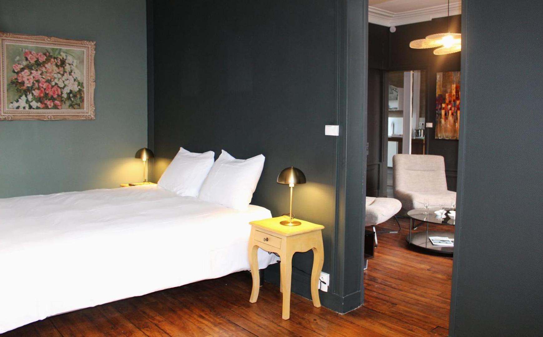 Henri IV - Parking Included - Self Check-In Apartment ชาร์ตร ภายนอก รูปภาพ
